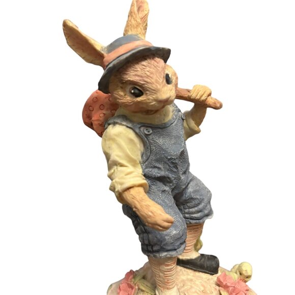 Vintage Easter Bunny Rabbit Music Box "Easter Parade" 8.25" - Picture 3 of 16